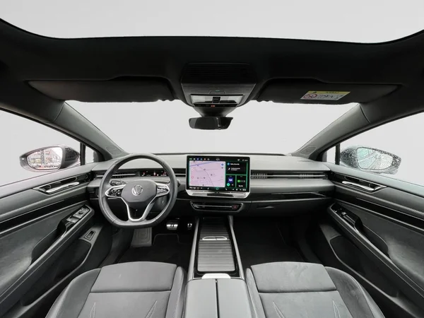VOLKSWAGEN ID.7 Tourer (2025) — foto 16 van 22