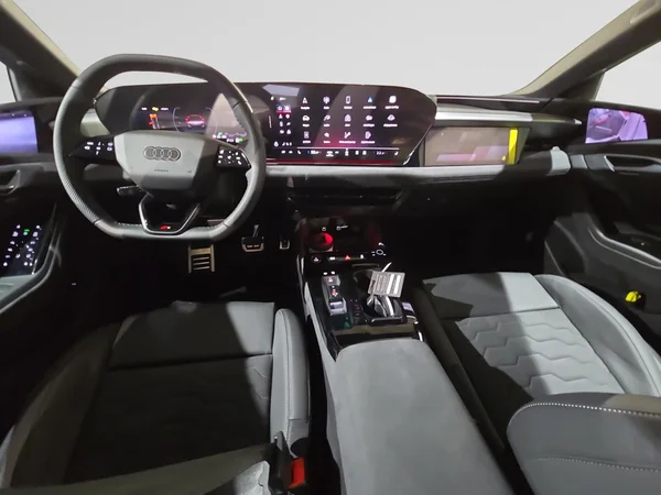 AUDI A6 Avant e-tron (2025) — foto 22 van 25