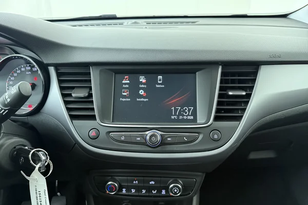 Opel Crossland (2021) — foto 3 van 17