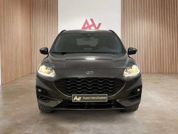 Ford Kuga (2023) — foto 1 van 30