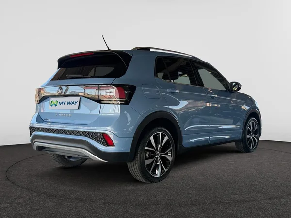 VOLKSWAGEN T-Cross (2024) — foto 10 van 17