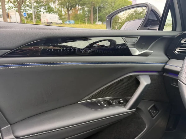 VOLKSWAGEN Tiguan eHybrid (PHEV) (2025) — foto 7 van 24