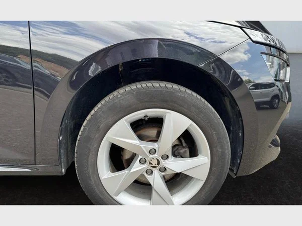 Skoda Kamiq (2021) — foto 23 van 24