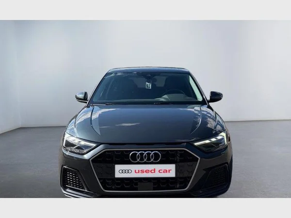 Audi A1 Sportback (2019) — foto 12 van 25