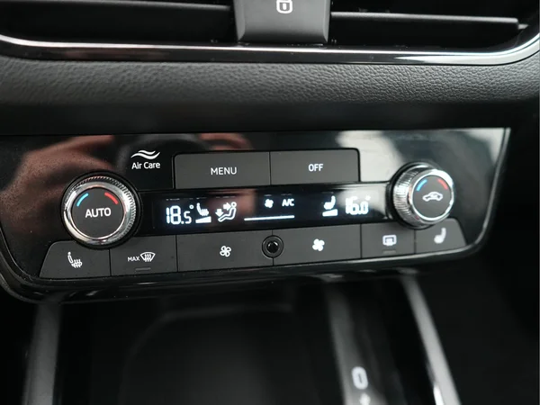 SKODA Kamiq (2024) — foto 11 van 27