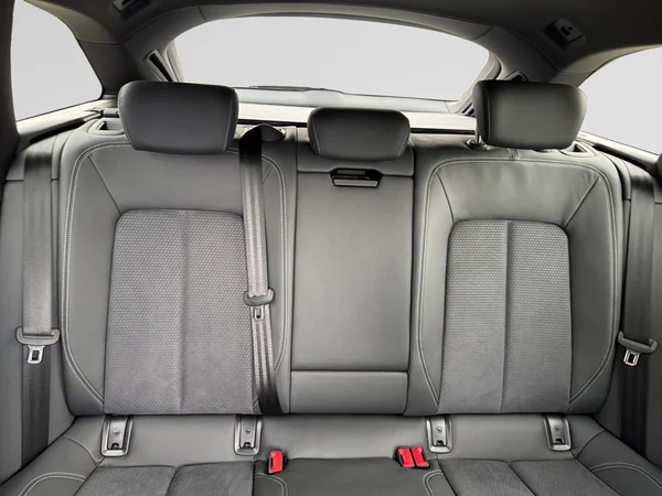 AUDI A6 Avant PHEV (2025) — foto 9 van 23