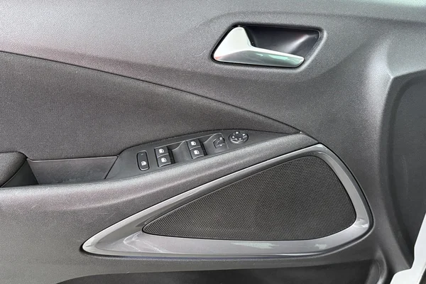 Opel Crossland (2023) — foto 7 van 16