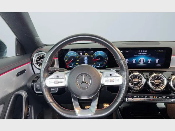 Mercedes-Benz CLA 200 (2022) — foto 3 van 23