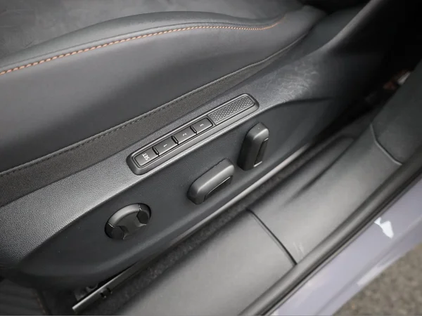 CUPRA Terramar e-Hybrid (PHEV) (2025) — foto 7 van 24