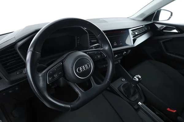 Audi A1 (2023) — foto 2 van 16