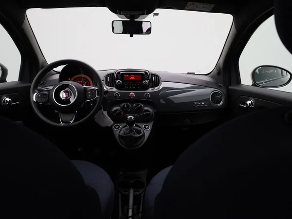 Fiat 500 (2021) — foto 33 van 35