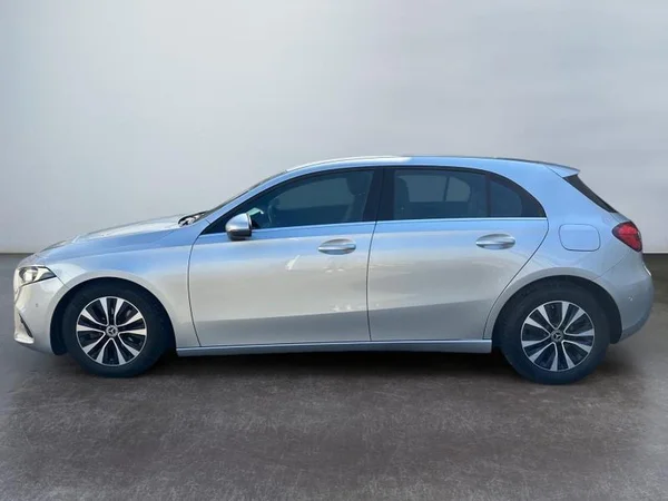 MERCEDES-BENZ A-Class (W177) (2019) — foto 20 van 25