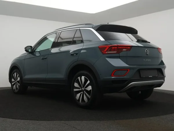 Volkswagen T-Roc (2025) — foto 16 van 24