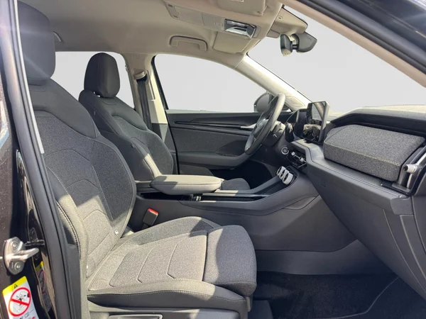 SKODA Kodiaq (2025) — foto 8 van 24