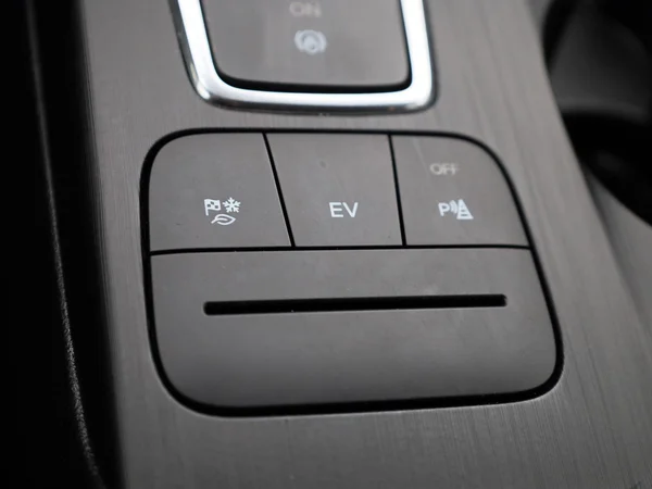 Ford Kuga (2022) — foto 24 van 40