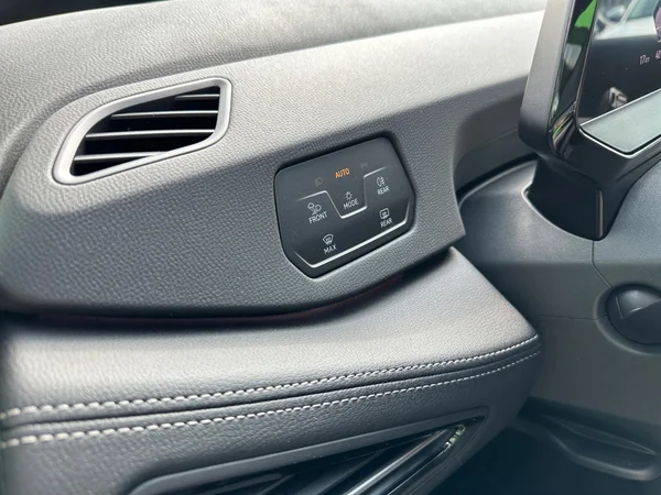 VOLKSWAGEN ID.3 (2024) — foto 9 van 24