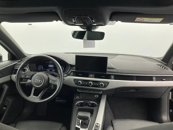 AUDI A4 Avant (2022) — foto 35 van 36