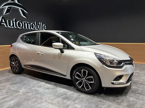 Renault Clio (2019) — foto 9 van 21