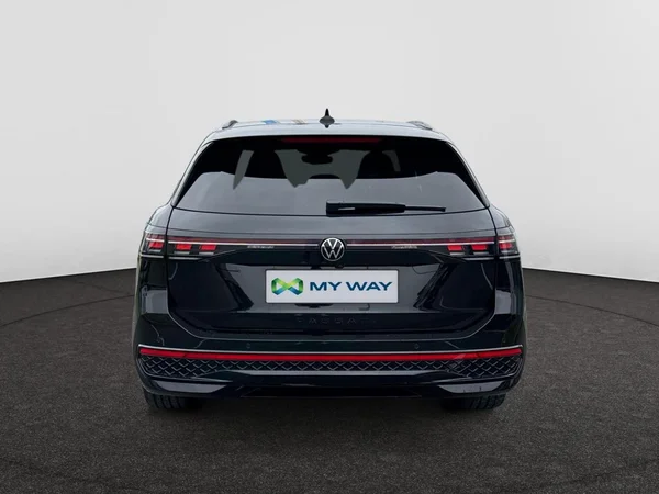 VOLKSWAGEN Passat Variant eHybrid (PHEV) (2026) — foto 20 van 24
