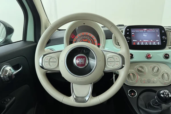 Fiat 500 (2019) — foto 2 van 19