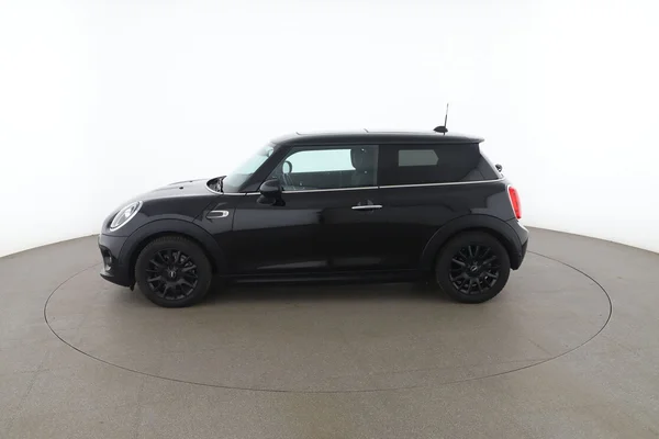 MINI MINI (2018) — foto 9 van 16