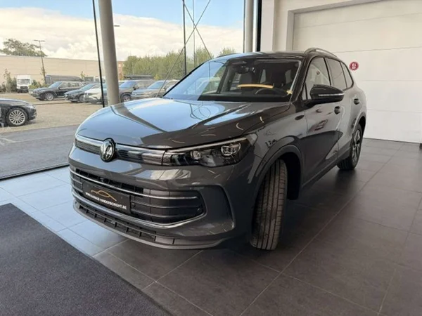 Volkswagen Tiguan — foto 19 van 25