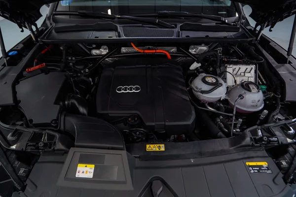 Audi Q5 Sportback PHEV (2022) — foto 29 van 45