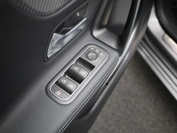 Mercedes-Benz A-Klasse (2023) — foto 15 van 31