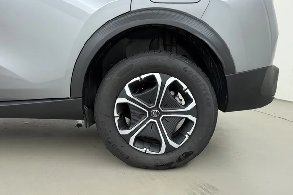 Citroen E-C3 Aircross (2025) — foto 13 van 16