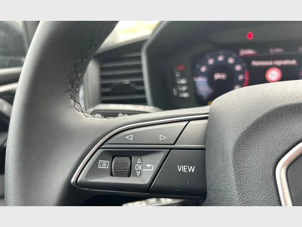 Audi A1 allstreet (2025) — foto 15 van 29
