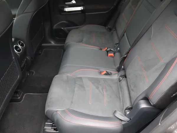 Mercedes-Benz EQB (2025) — foto 10 van 27
