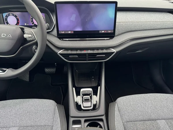 SKODA Octavia Combi (2025) — foto 20 van 21