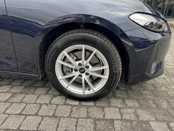 AUDI A5 Avant (2025) — foto 17 van 24