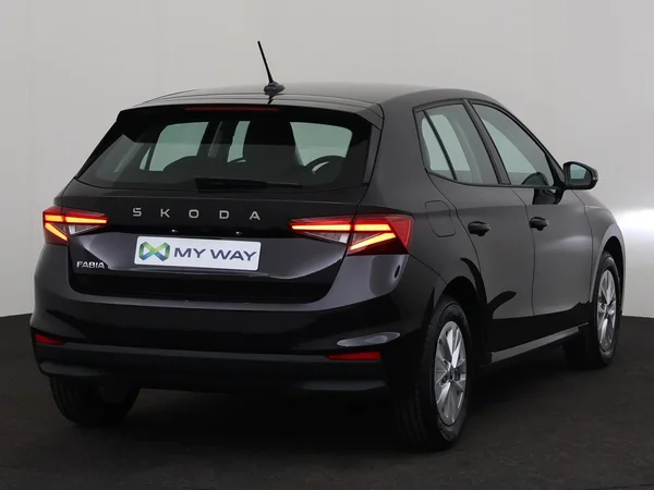 SKODA Fabia (2025) — foto 9 van 18