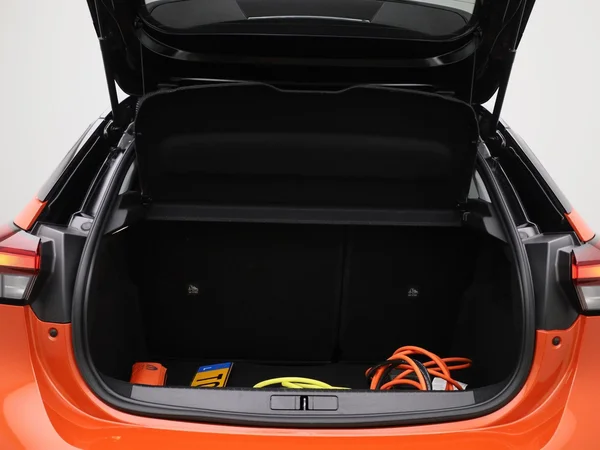 Opel Corsa-e (2023) — foto 6 van 35