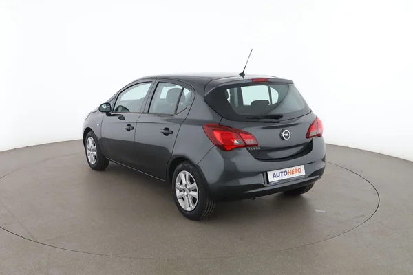 Opel Corsa (2017) — foto 10 van 16