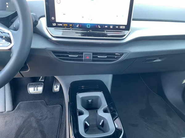 VOLKSWAGEN ID.4 (2026) — foto 19 van 21