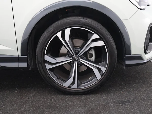 AUDI Q3 Sportback (2020) — foto 24 van 25