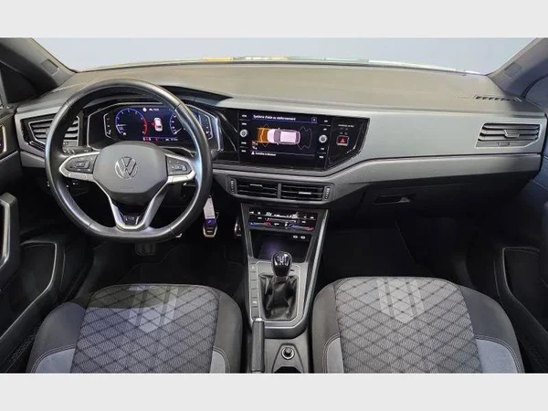 Volkswagen Taigo (2024) — foto 2 van 33