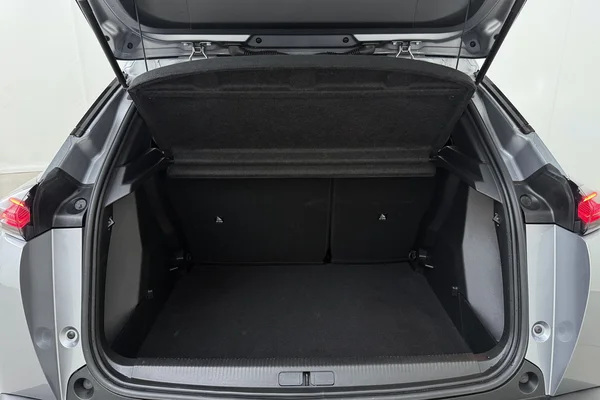 Peugeot 2008 (2025) — foto 12 van 16
