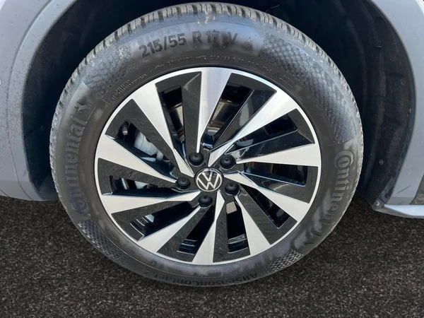 VOLKSWAGEN T-Roc (2025) — foto 24 van 24
