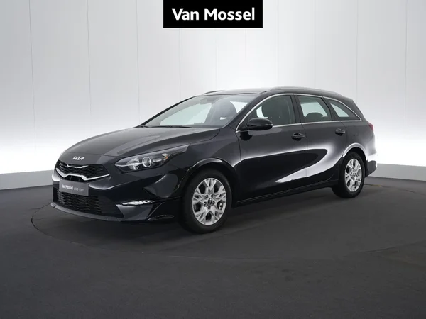Kia cee'd (2024) — foto 1 van 21