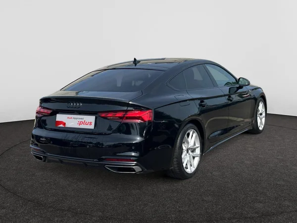 AUDI A5 Sportback (2023) — foto 18 van 21