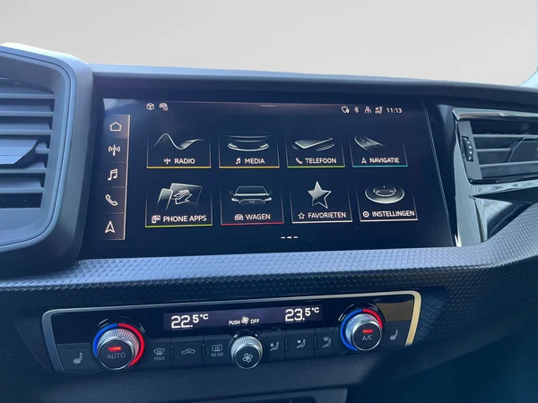 AUDI A1 Sportback (2024) — foto 3 van 20