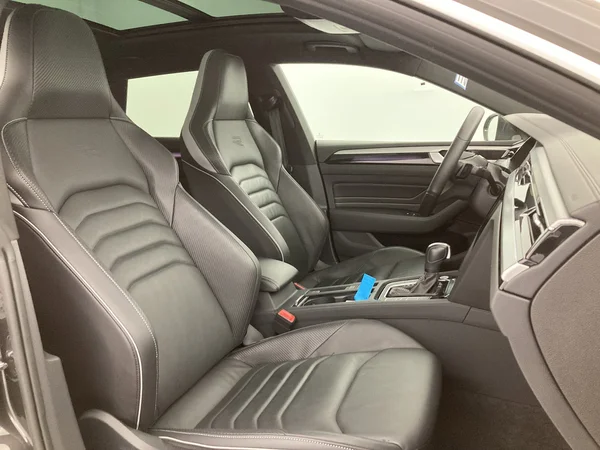 VOLKSWAGEN Arteon Shooting Brake (2023) — foto 30 van 36