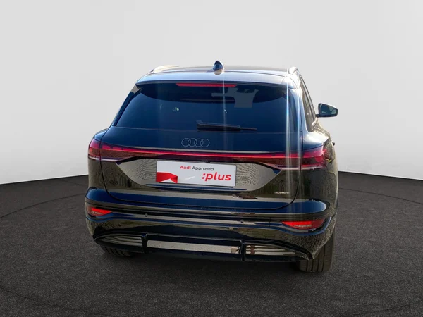 AUDI Q6 e-tron (2025) — foto 3 van 24