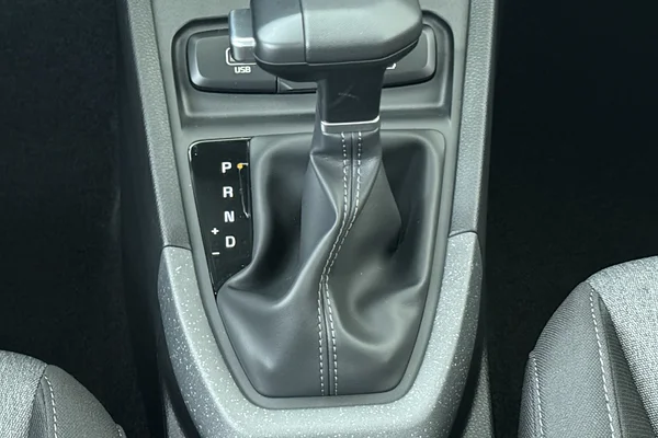 Kia Stonic (2026) — foto 4 van 17