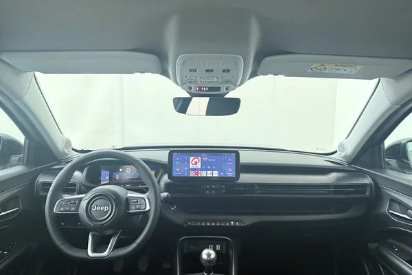 Jeep Avenger (2025) — foto 20 van 20