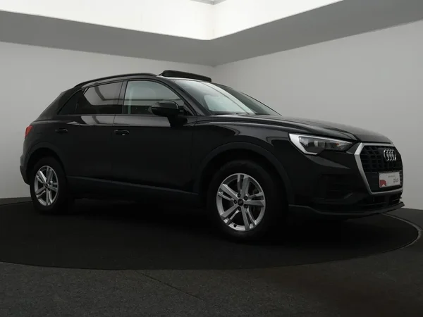 Audi Q3 (2021) — foto 26 van 29