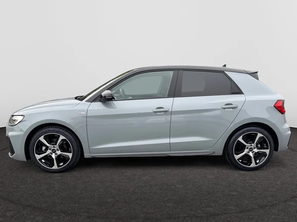 AUDI A1 Sportback (2025) — foto 12 van 24